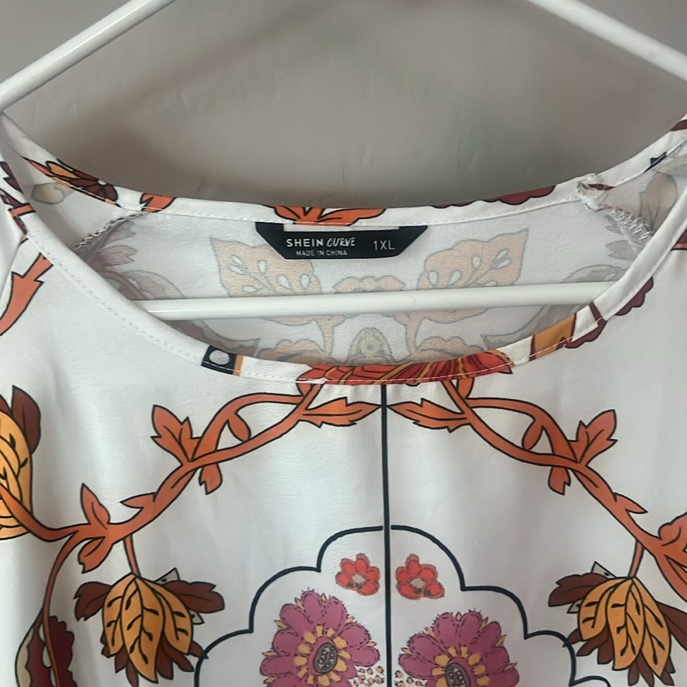 Pattern Shift Dress - Picture 4 of 7